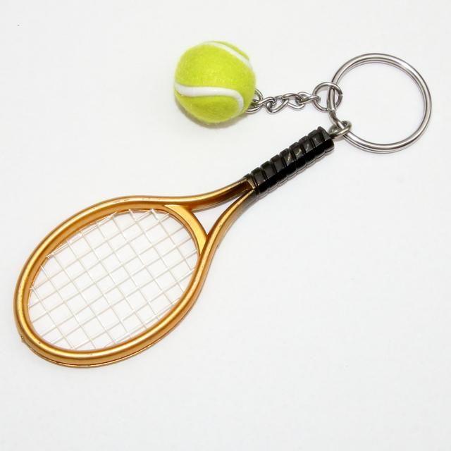ミニチュア・テニスボールとラケットのキーホルダー　３点セット スポーツ/アウトドアのテニス(その他)の商品写真