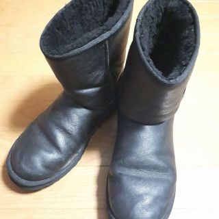 アグ(UGG)のＵＧＧ/ムートンブーツ/ブラックレザー★28ｃｍ正規品(ブーツ)