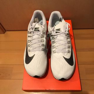 ナイキ(NIKE)のズームフライ(シューズ)