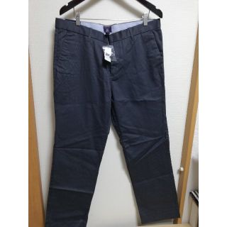 ギャップ(GAP)の【新品】メンズ　パンツ　Gap 91/81(チノパン)