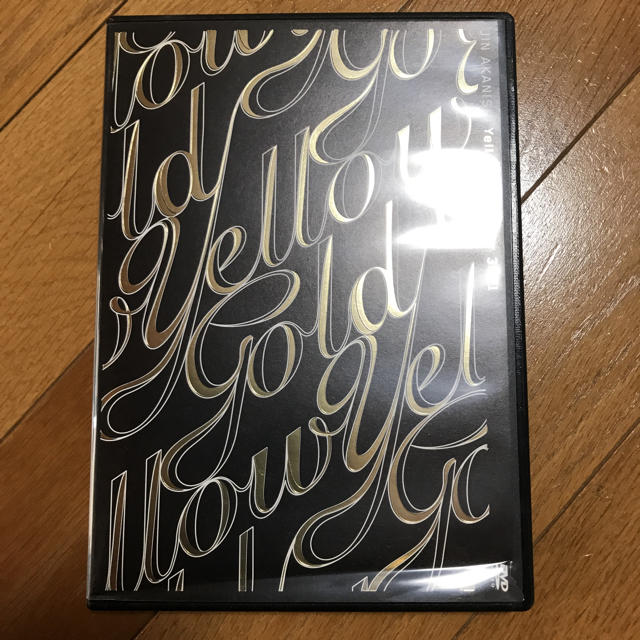 Johnny's(ジャニーズ)の赤西仁  JIＮ AKANISI Yellow Gold Tour 3011 エンタメ/ホビーのタレントグッズ(ミュージシャン)の商品写真