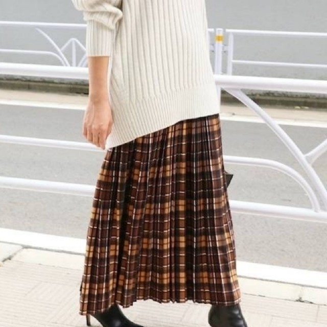 IENA(イエナ)のIENA チェックプリーツスカート レディースのスカート(ロングスカート)の商品写真