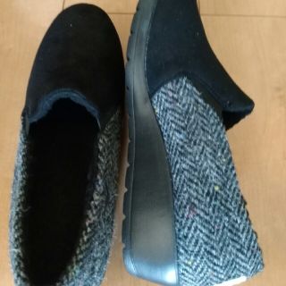 ハリスツイード(Harris Tweed)のハリスツイードボアシューズ40サイズ24センチ相当(スリッポン/モカシン)