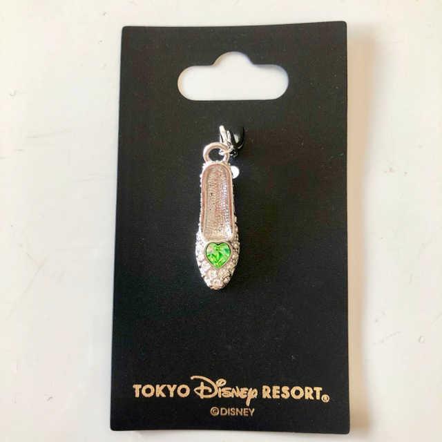 Disney(ディズニー)のシンデレラ ガラスの靴 スワロチャーム キラキラ その他のその他(その他)の商品写真