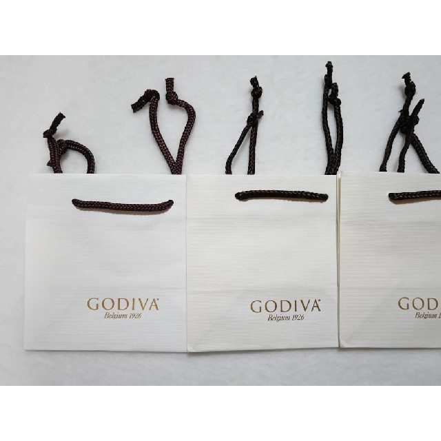 chocolate(チョコレート)の【新品】GODIVA《ショッパー》 レディースのバッグ(ショップ袋)の商品写真