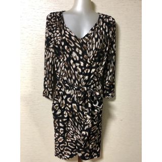 ビーシービージーマックスアズリア(BCBGMAXAZRIA)のBCBG MAXAZRIA のヒョウ柄カシュクールワンピース(ひざ丈ワンピース)