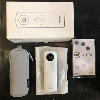 リコー(RICOH)のタツヤ様専用 THETA m15 WHITE 360°カメラ(コンパクトデジタルカメラ)