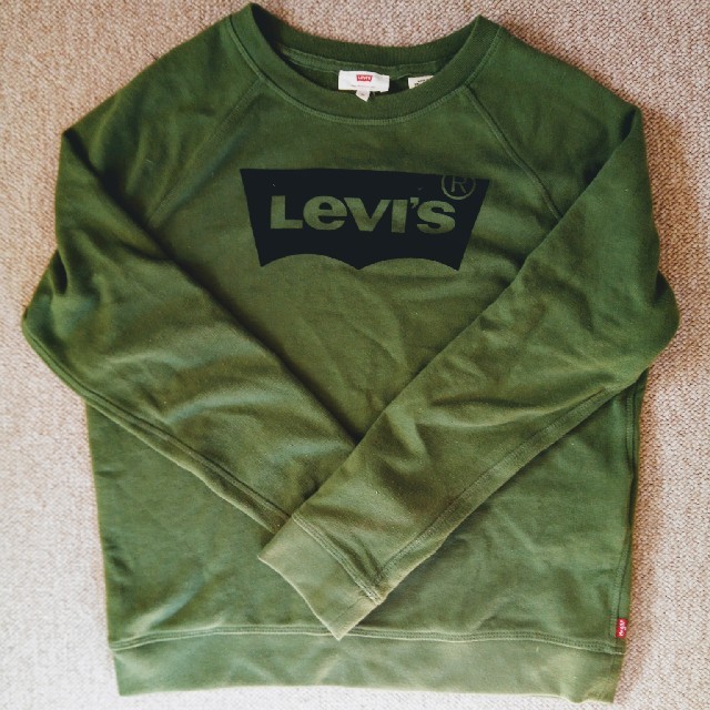 Levi's(リーバイス)のＭサイズトレーナー LEVI’S グリーン  メンズのトップス(スウェット)の商品写真