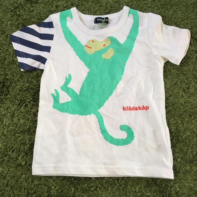 kladskap(クレードスコープ)の新品 kladskap Tシャツ 110 キッズ/ベビー/マタニティのキッズ服男の子用(90cm~)(Tシャツ/カットソー)の商品写真