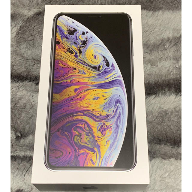 iPhone(アイフォーン)のiPhone XS MAX 64G シルバー SIMフリー スマホ/家電/カメラのスマートフォン/携帯電話(スマートフォン本体)の商品写真