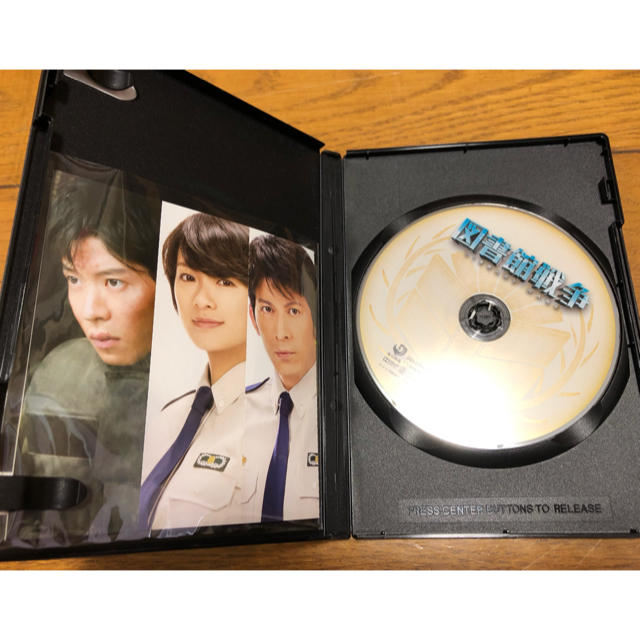 V6(ブイシックス)の図書館戦争 2013年 DVD しおり付き エンタメ/ホビーのDVD/ブルーレイ(日本映画)の商品写真