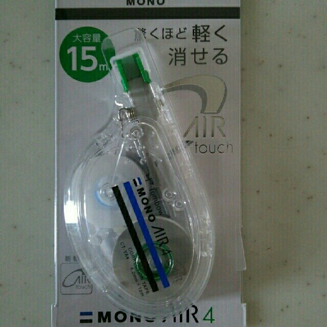 トンボ鉛筆(トンボエンピツ)の【Ai様専用】新品◆未開封「送料込み☆トンボ モノエア4修正テープ☆2点」    インテリア/住まい/日用品の文房具(消しゴム/修正テープ)の商品写真