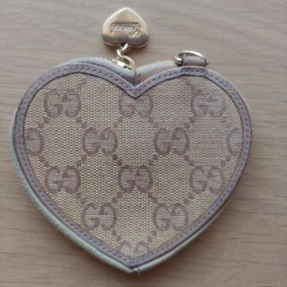 グッチ(Gucci)の⭐️美品⭐️超人気デザインの希少カラー❣️ GUCCI コインケース 小銭入れ(コインケース/小銭入れ)