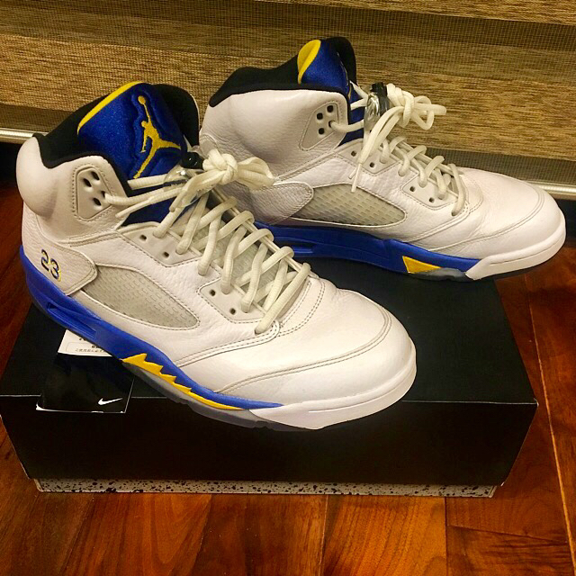 美品 ジョーダン5 AIR JORDAN 5 レイニー 美品 ジョーダン5 AIR JORDAN 5 レイニー