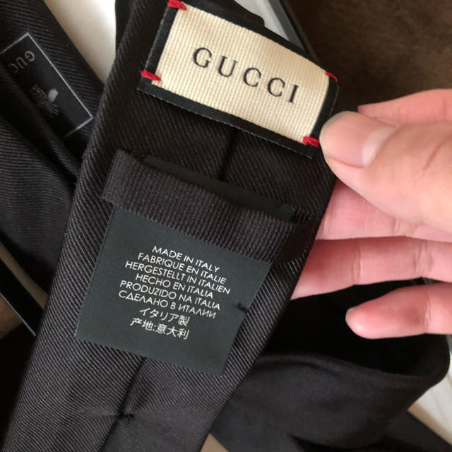 Gucci(グッチ)のGUCCI タイガーネクタイ 確実正規品 メンズのファッション小物(ネクタイ)の商品写真