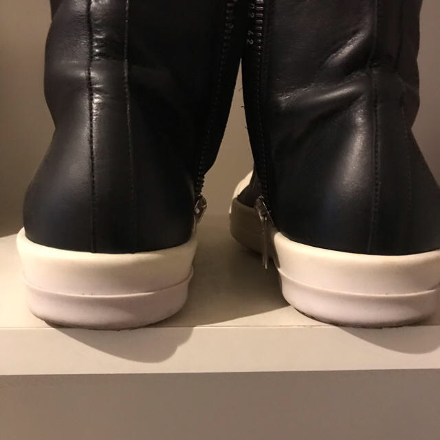 Rick Owens(リックオウエンス)のrick owens ラモーンズ  スニーカー ジオバス kuma様専用 メンズの靴/シューズ(スニーカー)の商品写真