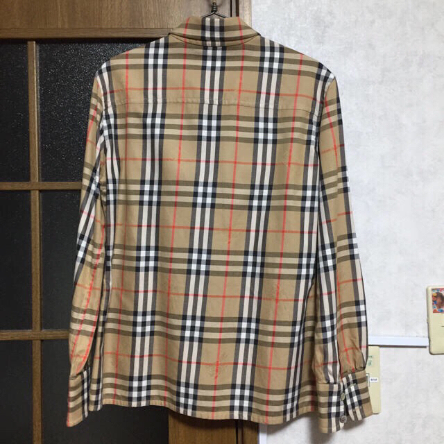 BURBERRY(バーバリー)の⭐️再値下げ⭐︎美品  レア バーバリー チェックシャツ 長袖 Lサイズ レディースのトップス(シャツ/ブラウス(長袖/七分))の商品写真