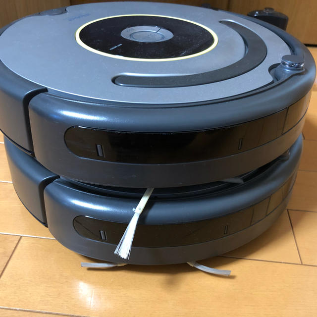 iRobot(アイロボット)のルンバ2台セット スマホ/家電/カメラの生活家電(掃除機)の商品写真