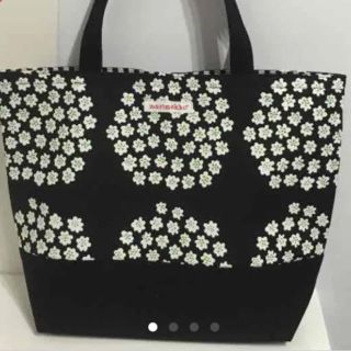 マリメッコ(marimekko)の【Sun様 専用です】マリメッコ ハンドメイド・大きめトートバッグ《未使用》(バッグ)