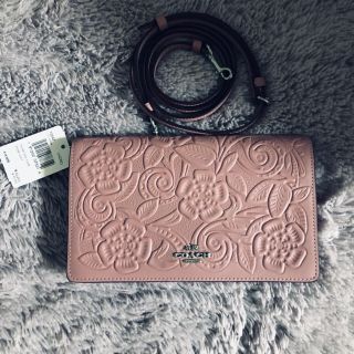 コーチ(COACH)の未使用✨ COACH フォルドオーバー クロスボディ クラッチ(クラッチバッグ)