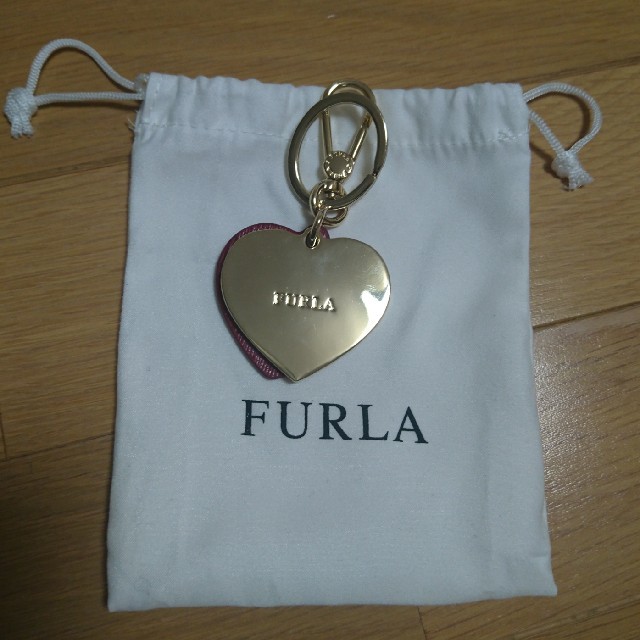 Furla(フルラ)のFURLA ｷｰﾎﾙﾀﾞｰ 赤❤️ レディースのファッション小物(キーホルダー)の商品写真