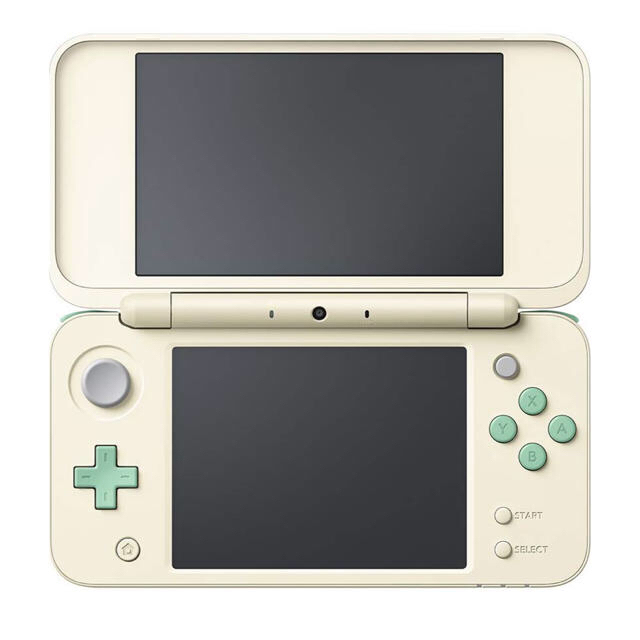 ニンテンドー2DS(ニンテンドー2DS)のNewニンテンドー2DS LL とびだせ どうぶつの森 amiibo＋パック エンタメ/ホビーのゲームソフト/ゲーム機本体(携帯用ゲーム機本体)の商品写真