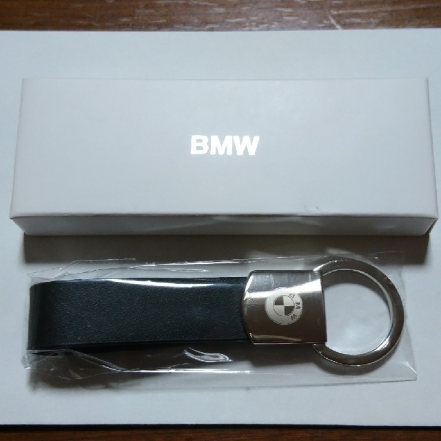 BMW(ビーエムダブリュー)のBMW ノベルティ キーホルダー エンタメ/ホビーのコレクション(ノベルティグッズ)の商品写真