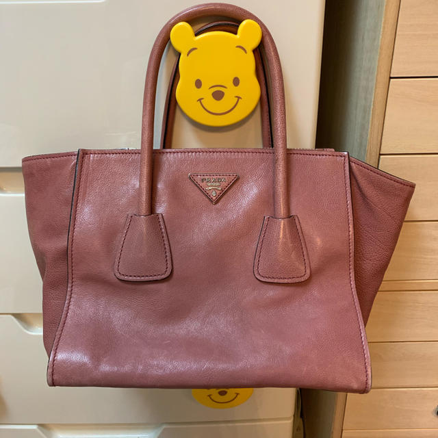 Prada ハンドバッグバッグ