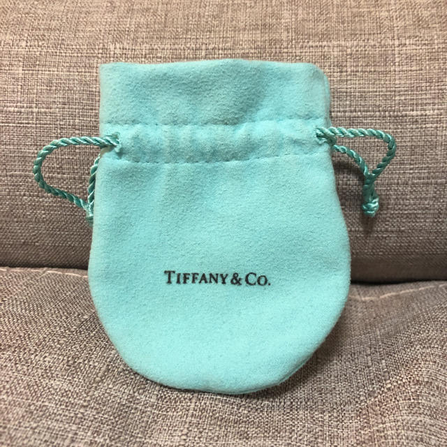 Tiffany & Co.(ティファニー)のティファニー小袋 2個セット レディースのファッション小物(ポーチ)の商品写真