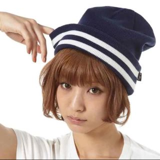 スライラング(SLY LANG)の新品正規 SLY LANG LINE BEANIE NAVY(ニット帽/ビーニー)