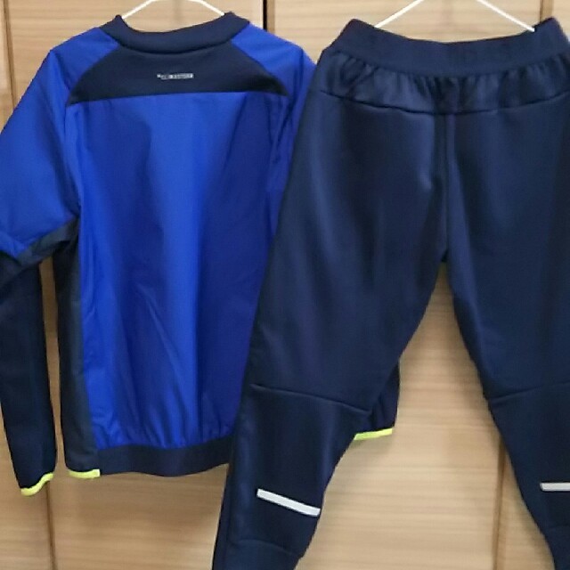 adidas(アディダス)のお値下げ中 美・新品 アディダス サッカーウェア 140 スポーツ/アウトドアのサッカー/フットサル(ウェア)の商品写真