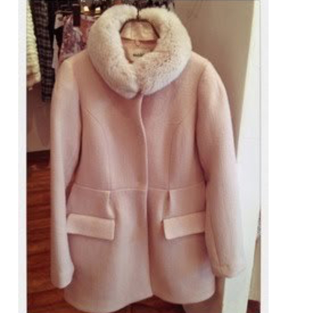SNIDEL(スナイデル)の♡スタンドファーコート♡まいまい着用 レディースのジャケット/アウター(毛皮/ファーコート)の商品写真