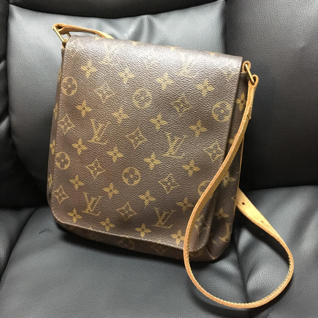 LOUIS VUITTON ミュゼット サルサ ショートショルダーバッグ