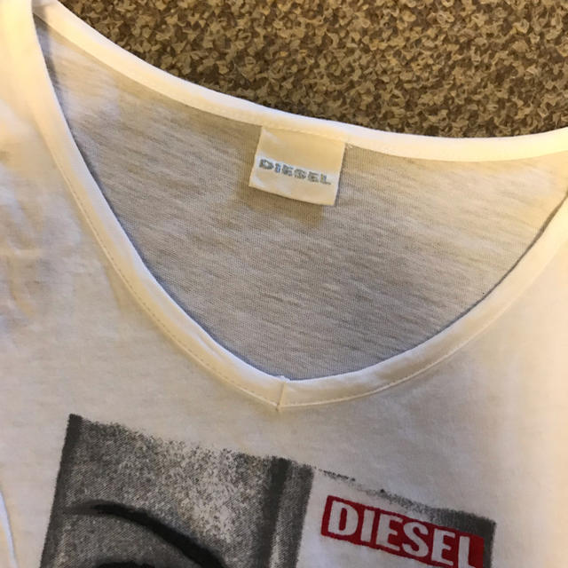 DIESEL(ディーゼル)のディーゼル Tシャツ キッズ/ベビー/マタニティのキッズ服女の子用(90cm~)(Tシャツ/カットソー)の商品写真