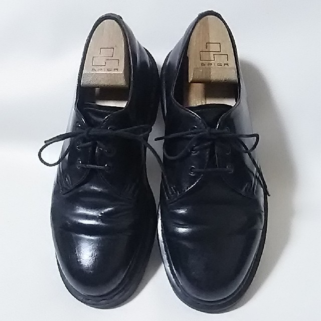 Dr.Martens(ドクターマーチン)の
希少オール黒!ドクターマーチン高級牛革レザー3ホールローファー人気モデル！

 メンズの靴/シューズ(ドレス/ビジネス)の商品写真