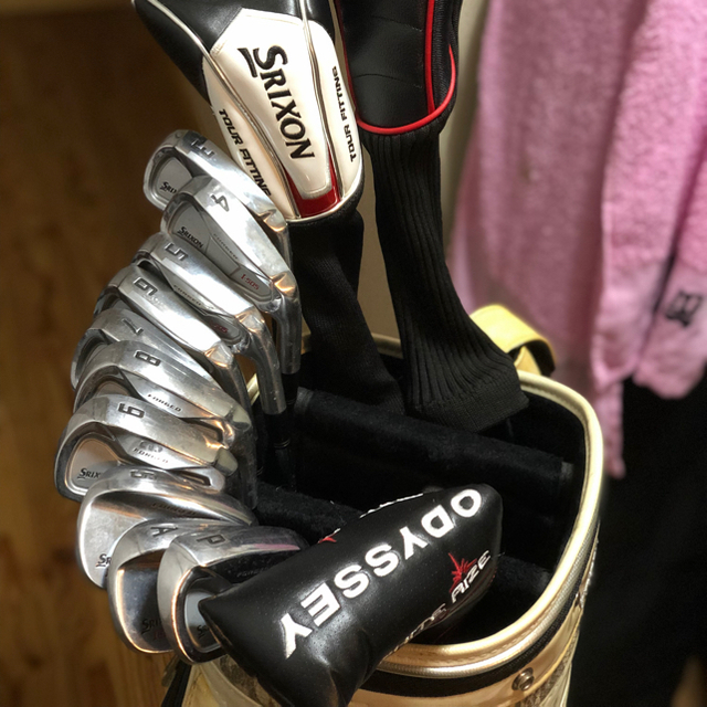 Srixon(スリクソン)のゴルフバッグフルセット スポーツ/アウトドアのゴルフ(クラブ)の商品写真