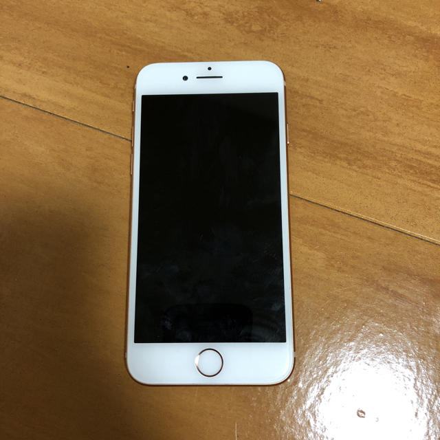 iPhone8 本体 ゴールド 64Gスマートフォン/携帯電話