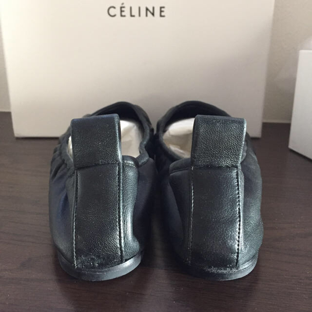 celine(セリーヌ)の国内正規品 セリーヌ CELINE バレリーナ ブラック 37、5 レディースの靴/シューズ(バレエシューズ)の商品写真