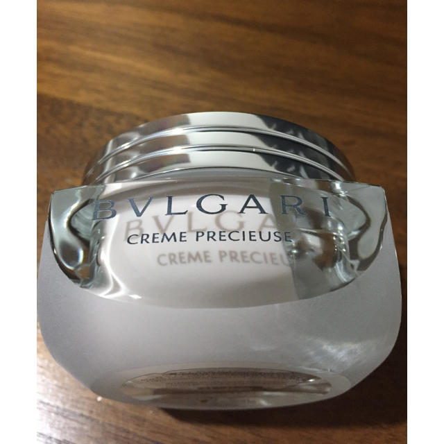 BVLGARI(ブルガリ)のnamiujiro様BVLGARI CREME PRECIEUSE【未使用】 コスメ/美容のスキンケア/基礎化粧品(フェイスクリーム)の商品写真