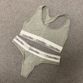 カルバンクライン(Calvin Klein)のカルヴァンクライン 上下セット 専用(ブラ&ショーツセット)