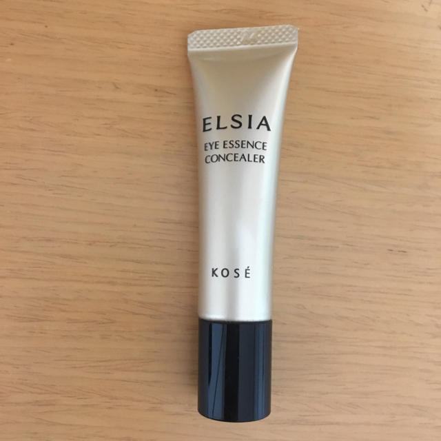 ELSIA(エルシア)のコーセー　エルシア目元用エッセンスコンシーラー コスメ/美容のベースメイク/化粧品(コンシーラー)の商品写真