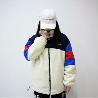 ナイキ(NIKE)のNIKE ボア フリース ジャケット(ブルゾン)