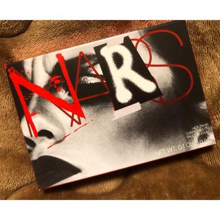 ナーズ(NARS)のNARS ホットトライスト チークパレット(チーク)