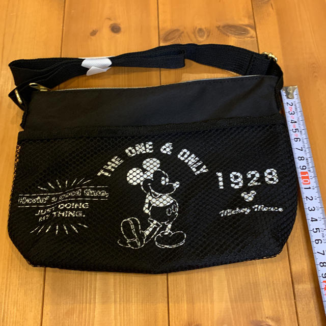 Disney(ディズニー)のミッキー ショルダーバッグ レディースのバッグ(ショルダーバッグ)の商品写真