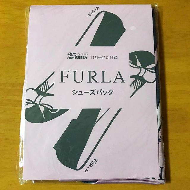 Furla(フルラ)のFURLA フルラ☆新品未開封☆シューズバッグ 25ans 付録 レディースのバッグ(トートバッグ)の商品写真