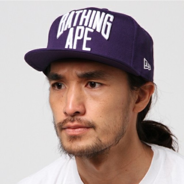 A BATHING APE(アベイシングエイプ)のエイプ NYC LOGO NEW ERA SNAP BACK CAP M メンズの帽子(キャップ)の商品写真