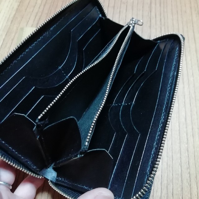 ロングウォレット　ブラック　ラウンドファスナー メンズのファッション小物(長財布)の商品写真