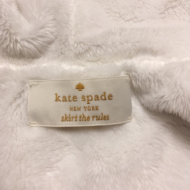 kate spade new york(ケイトスペードニューヨーク)の★ゆう様専用★ケイトスペード キッズ ポンチョ キッズ/ベビー/マタニティのキッズ服女の子用(90cm~)(ジャケット/上着)の商品写真