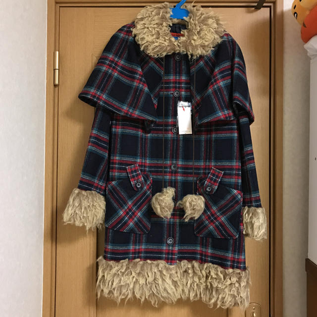 BETTY'S BLUE - コレクションコートの通販 by ひらめ's shop BETTY'S BLUE - コレクションコートの通販 by ひらめ's shop