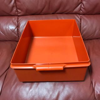 ◯タッパーウェア 収納ケース(容器)
